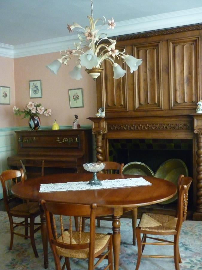 La Maison De Claire Val-Couesnon Eksteriør bilde